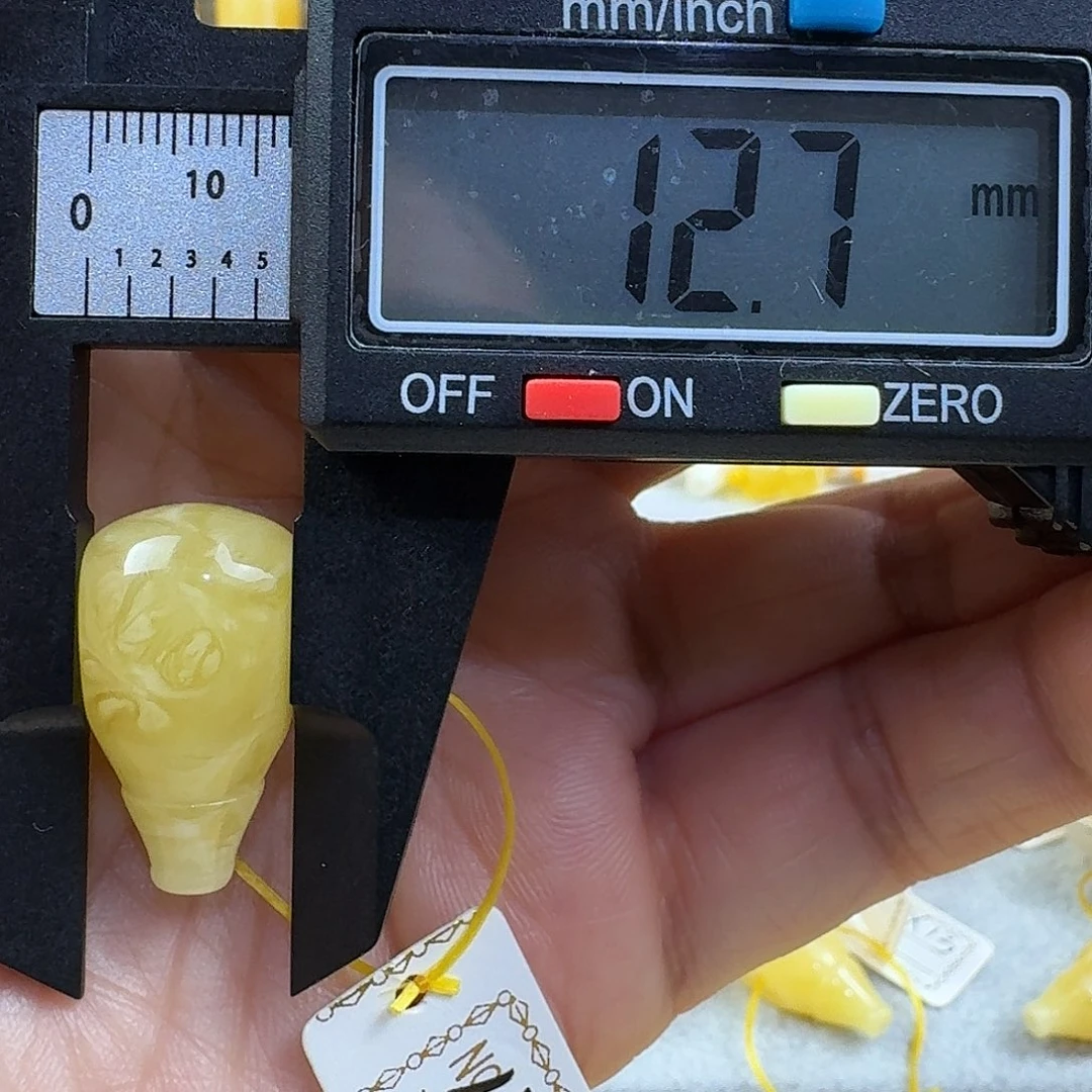 开***凉蜜蜡未镶嵌裸石41