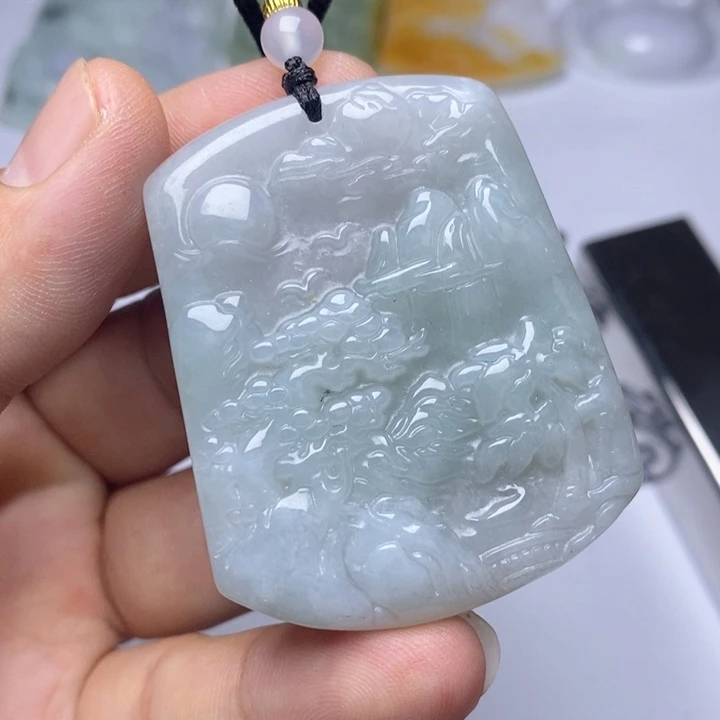 颈饰未镶嵌翡翠翡翠