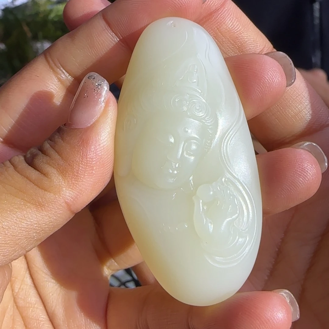 颈饰未镶嵌和田玉米达
