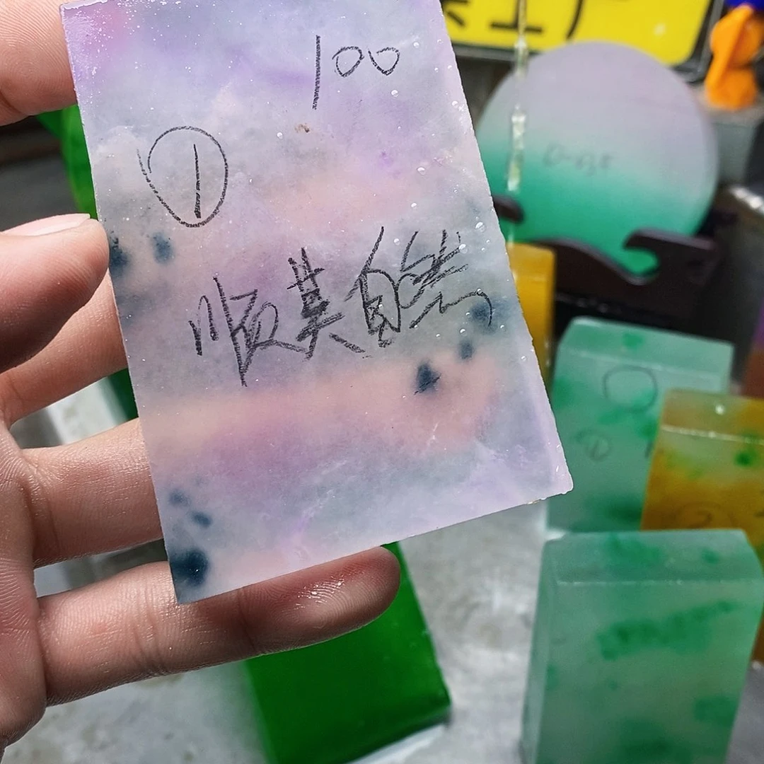 手工艺品琉璃顺**然