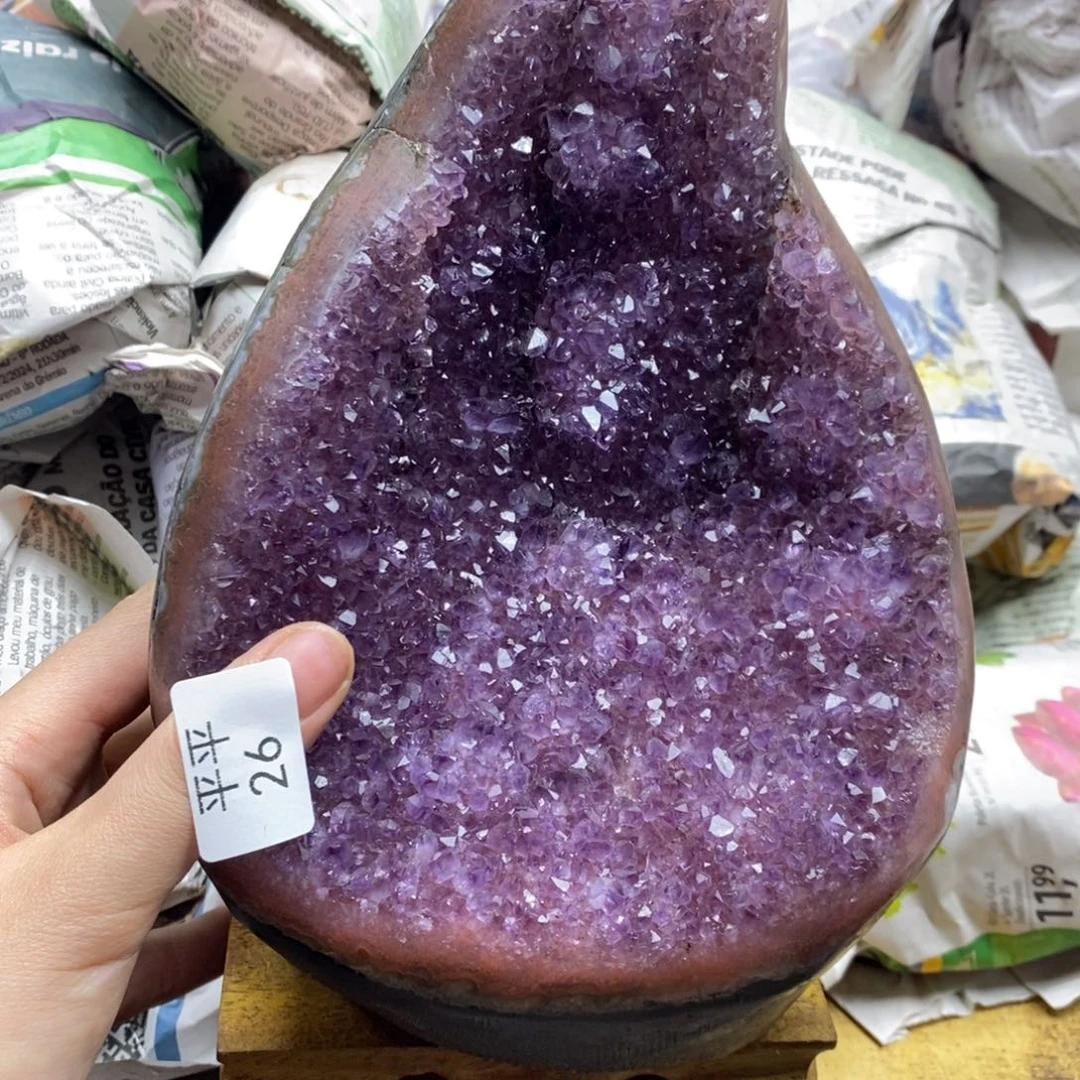 紫晶乌拉圭未镶嵌