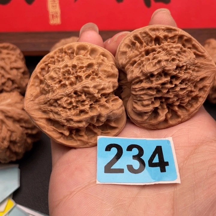 文玩核桃吊坠核桃