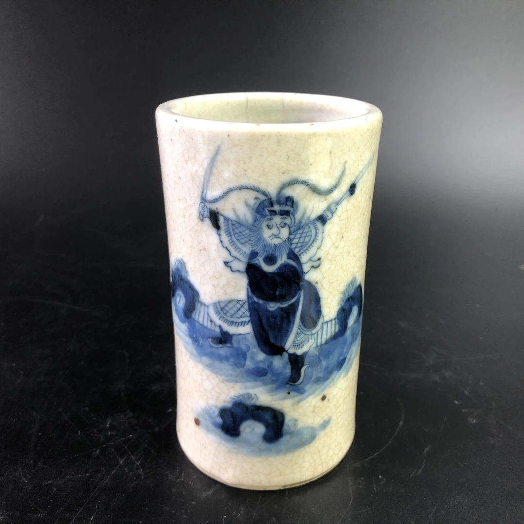25090773清光绪哥釉青花人物笔筒 高：12.5cm