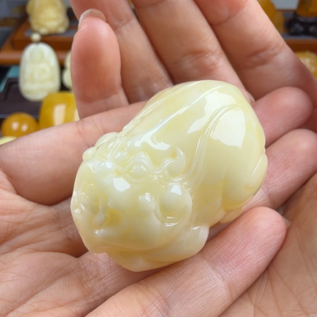 琥珀颈饰未镶嵌纯天然琥珀蜜蜡无优化