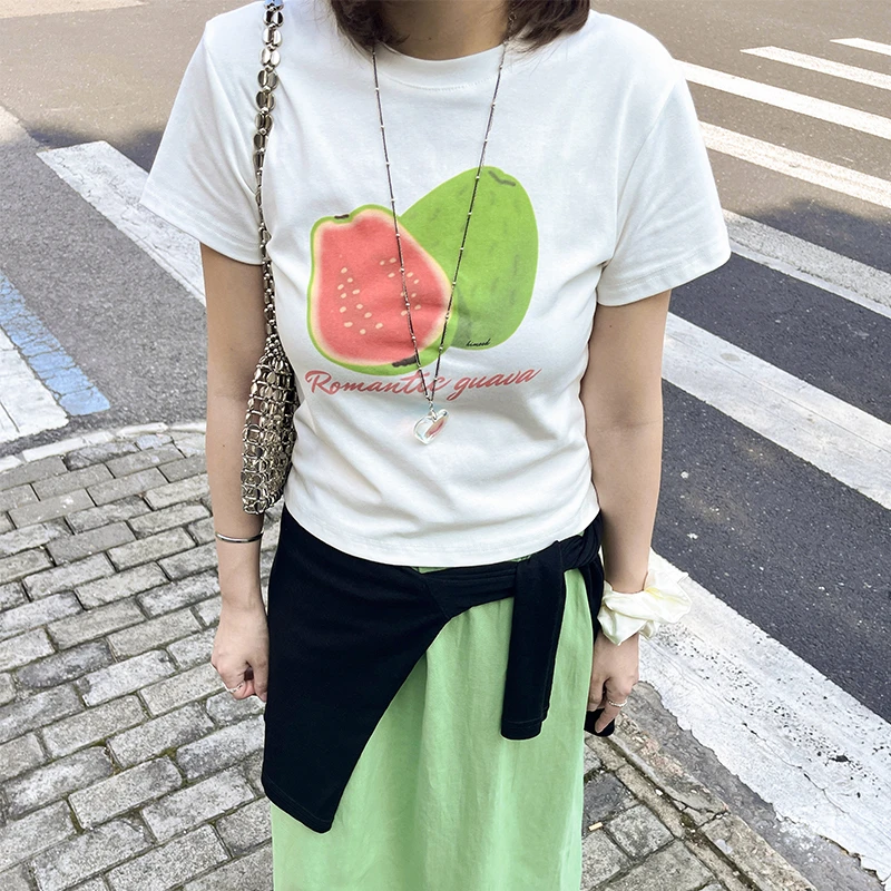 【金恩慧欧尼Hi mood】韩版芭乐印花圆领正肩修身白色短袖