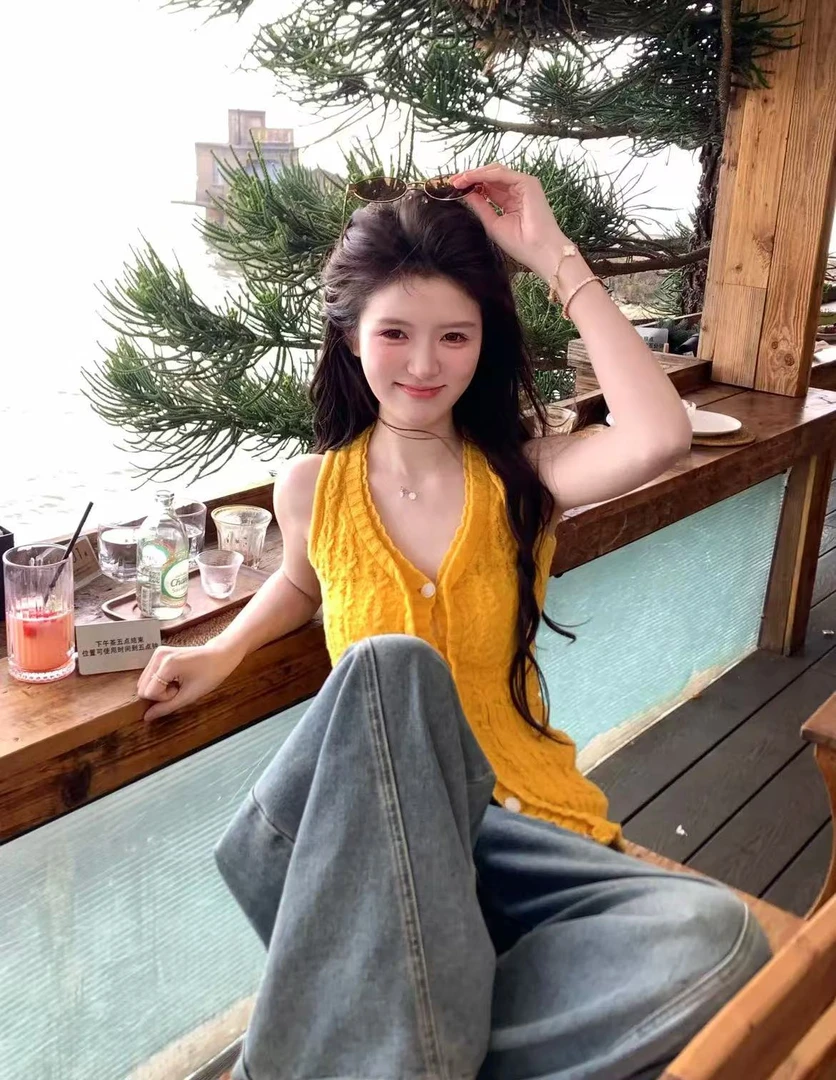 TEEINXX纯欲辣妹V领钩花无袖背心NZ278