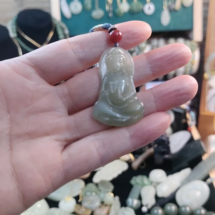 和田玉（青玉）未镶嵌项圈