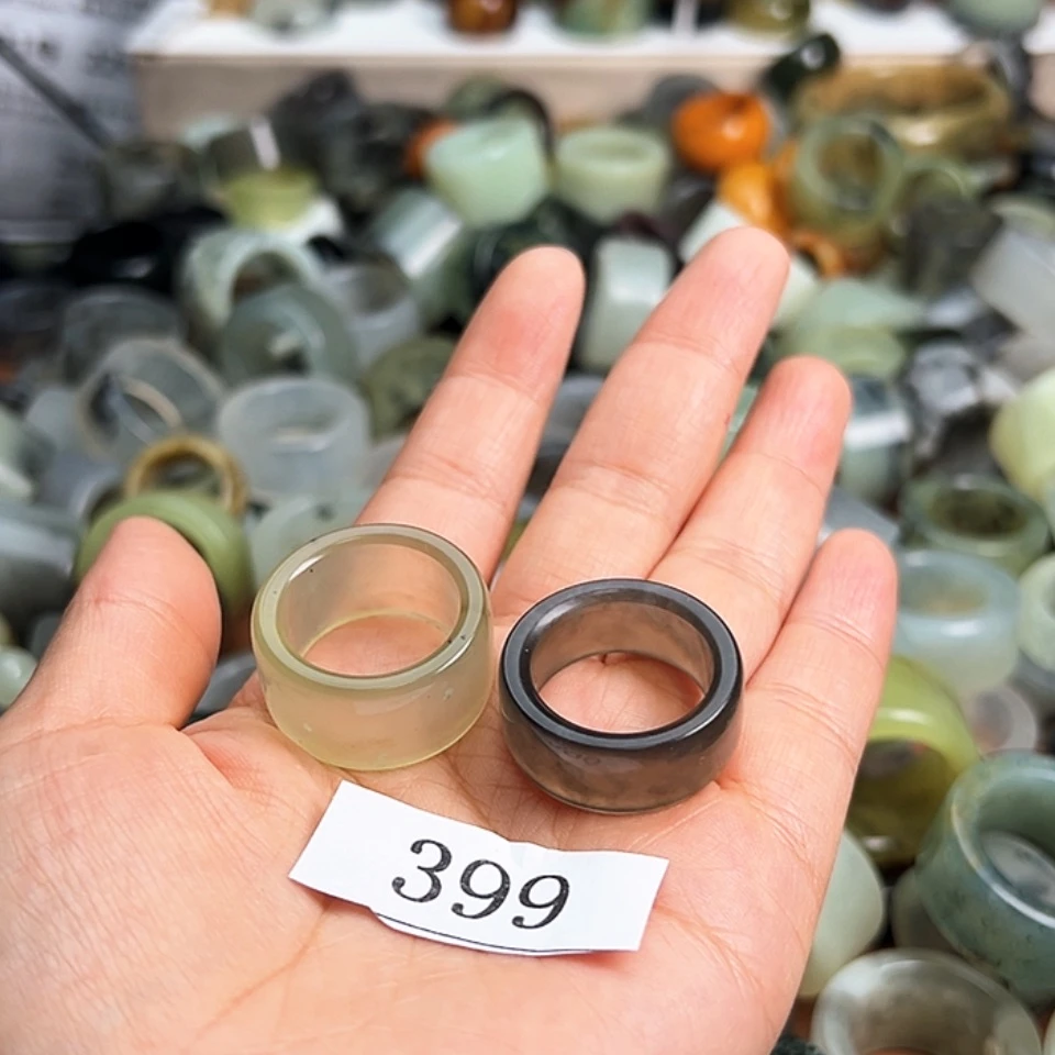 【闪购商品】未镶嵌蛇纹石玉戒指龙*