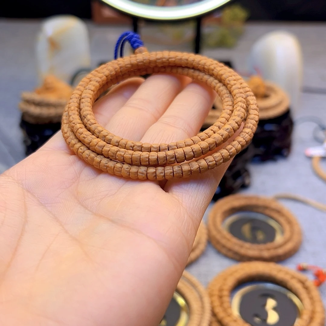 妞***妈柏香籽/百香籽吊坠