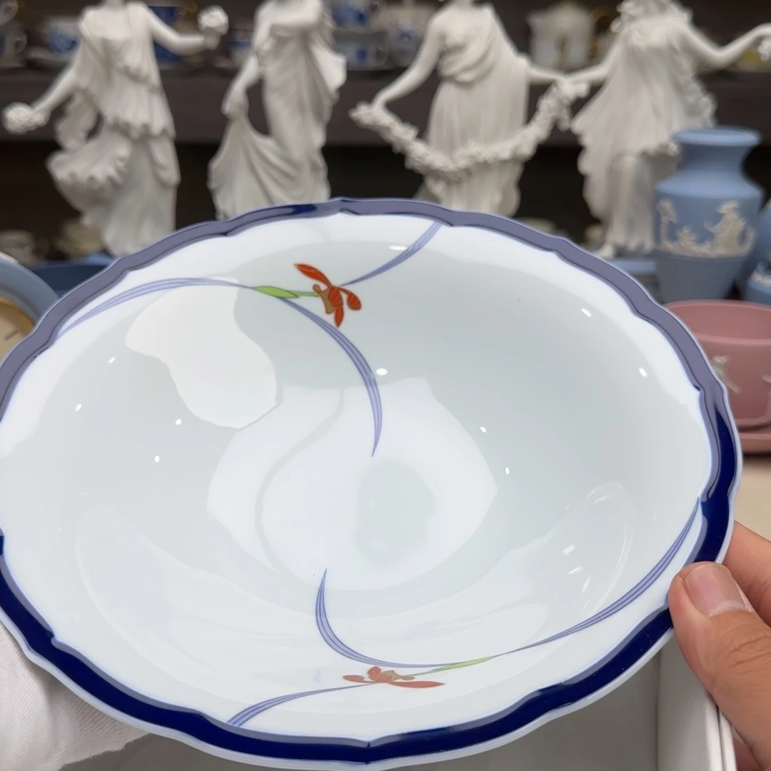 瓷片新号开播 点点关注