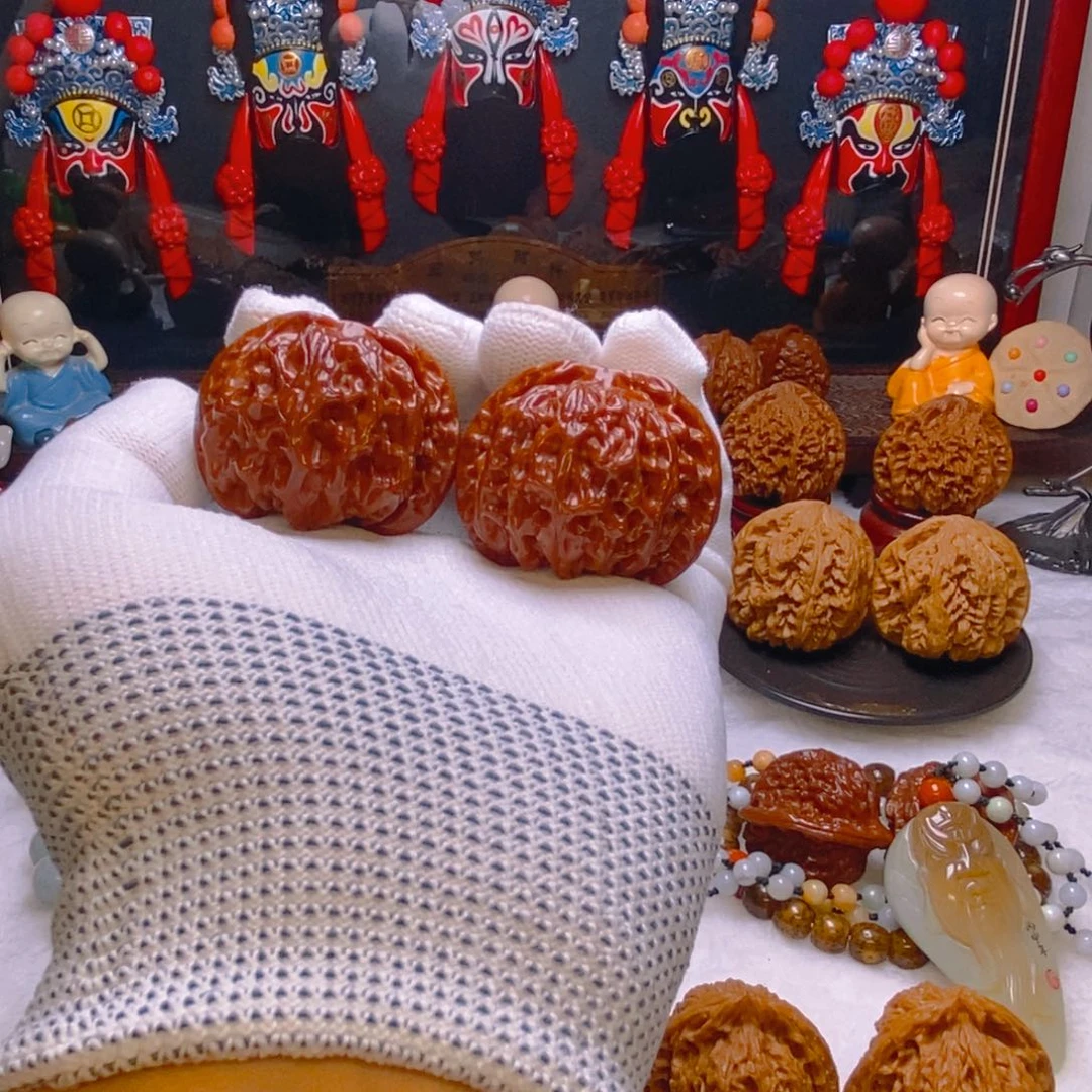 文玩核桃吊坠征****里40 红苹果 田妹