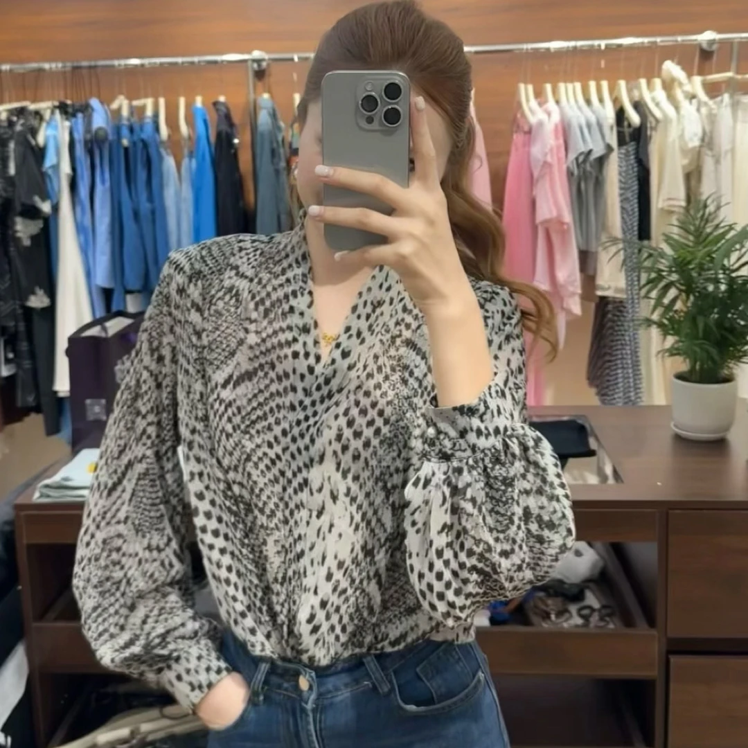 法式波点衬衫领口飘带设计气质上衣适合春游出行