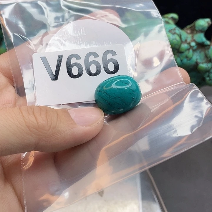 湖北十堰原矿绿小松产地发货