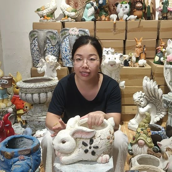 合成树脂氧化镁小白兔花盆一个