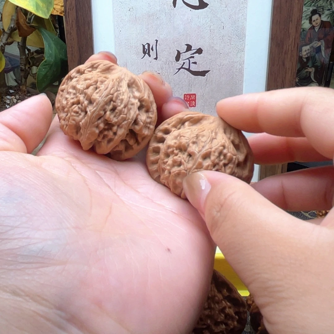 用***x吊坠文玩核桃42望月