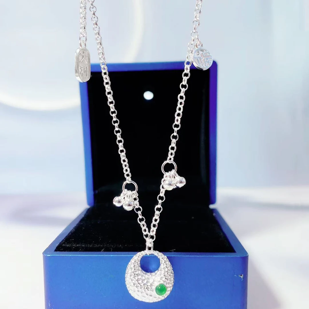 吊坠足银 老凤祥款式6897号足银990新中式钱币福袋吉言流苏项链时