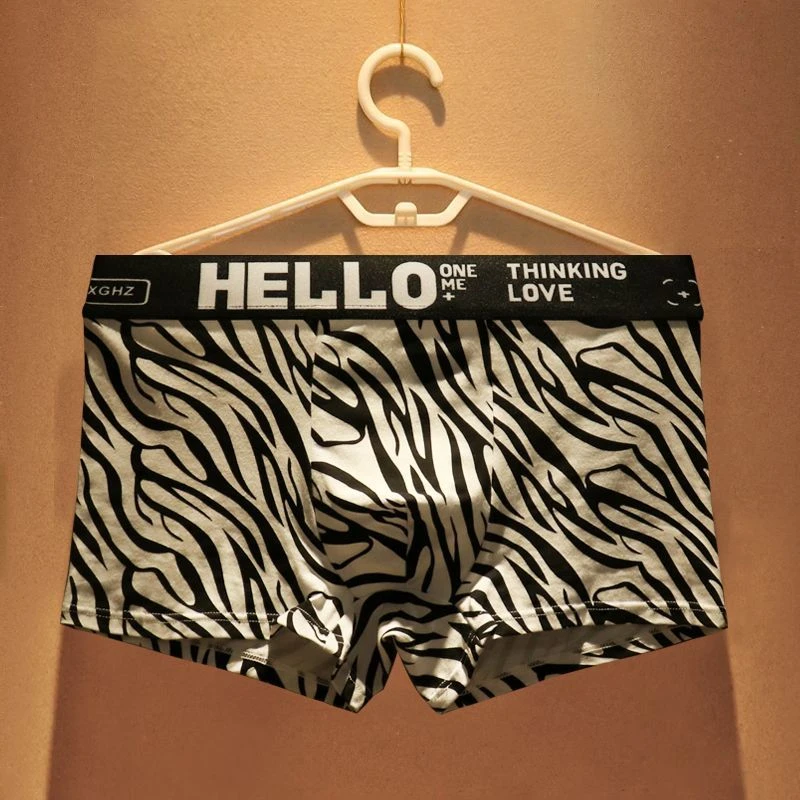 潮流个性印花男士内裤新款棉质透气平角裤宽松大码青年四角短裤衩