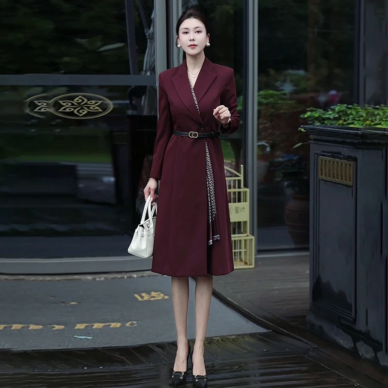 女装新款2025秋冬季新款高端气质优雅通勤中长职业西装连衣裙