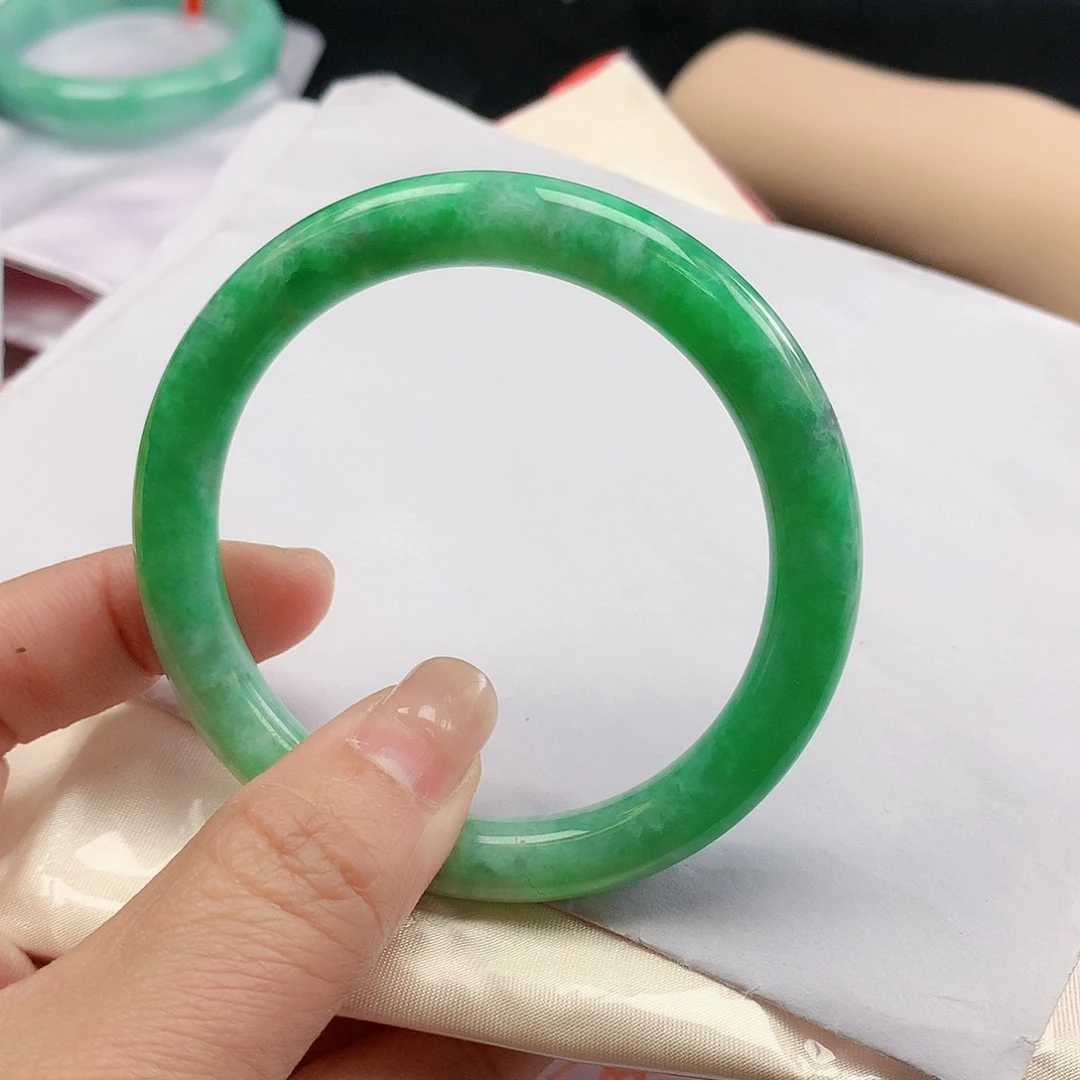 翡翠手镯未镶嵌宠*55圈圆2472