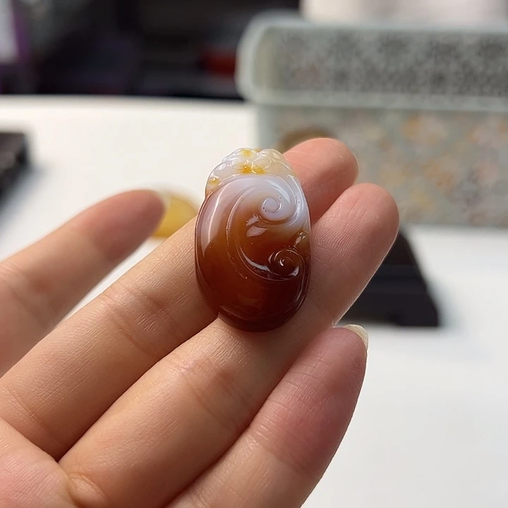 玛瑙/玉髓颈饰未镶嵌