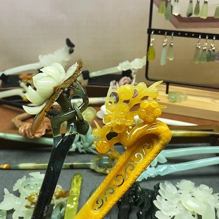w***r未镶嵌蛇纹石玉发饰