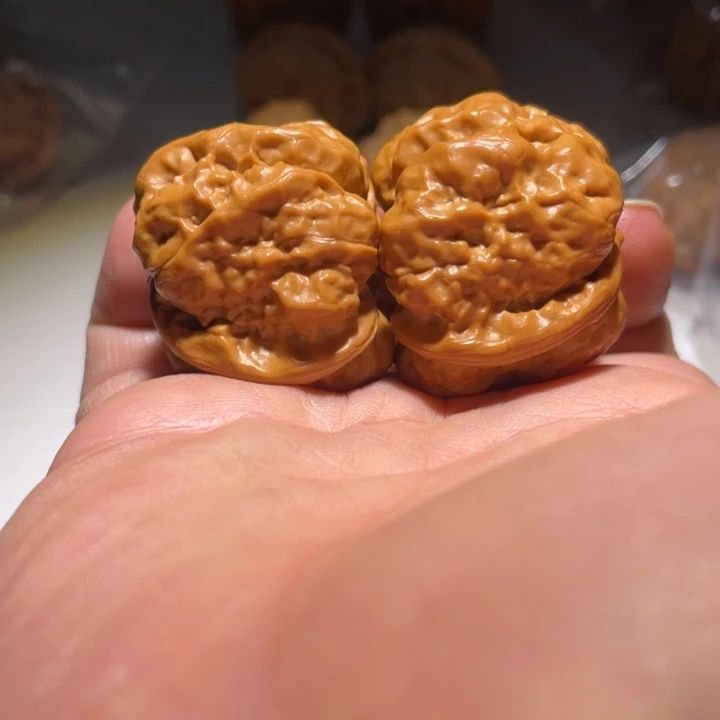 文玩核桃把件L***姐蛤蟆