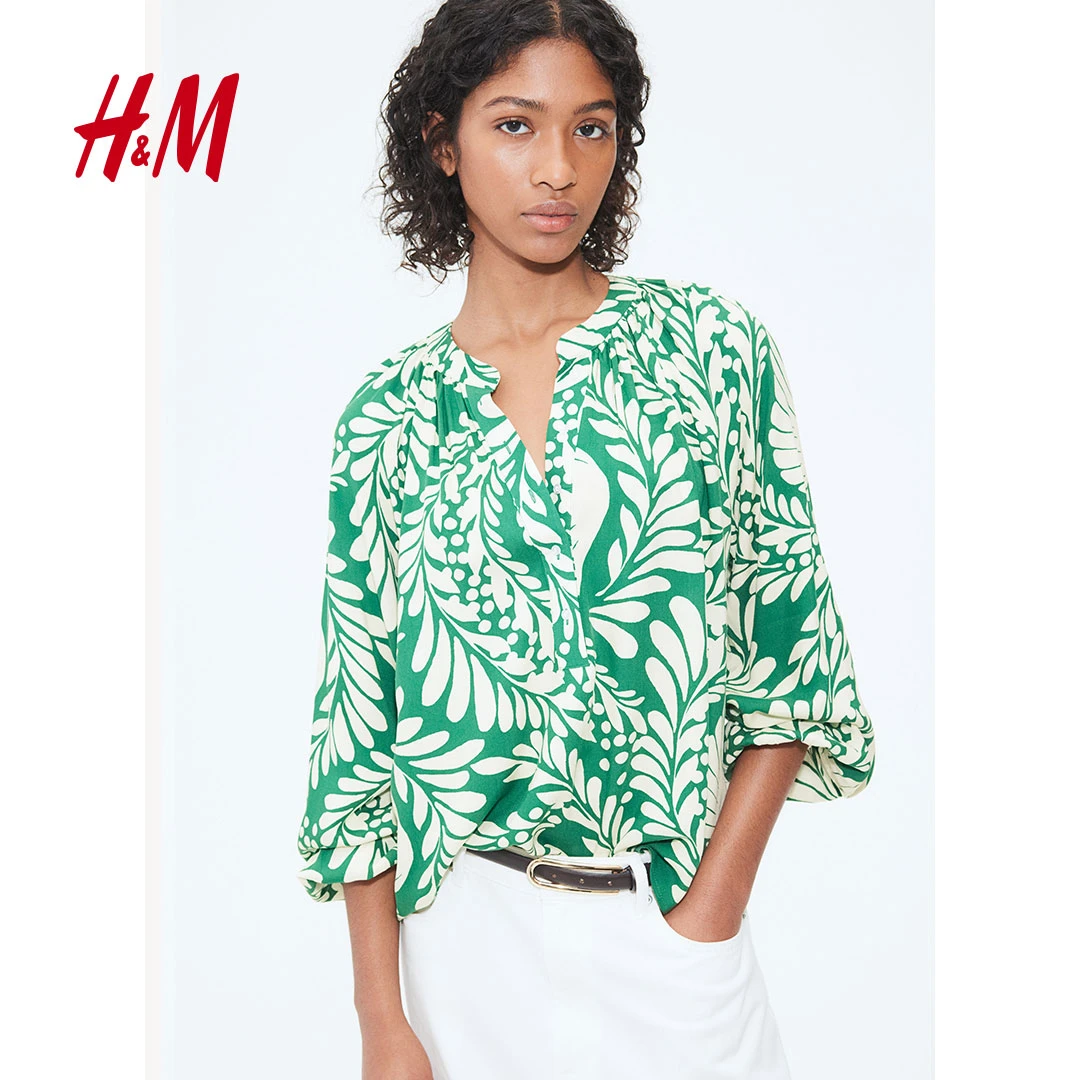 HM女装春季新品法式慵懒感流光风半开襟蓬松灯笼袖上衣1219130