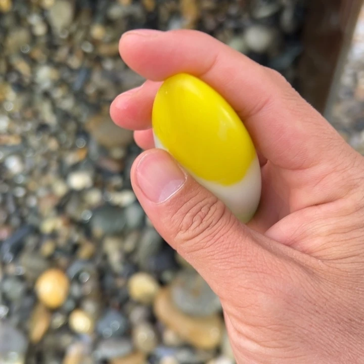 和田玉（糖玉）未镶嵌珠宝奇石