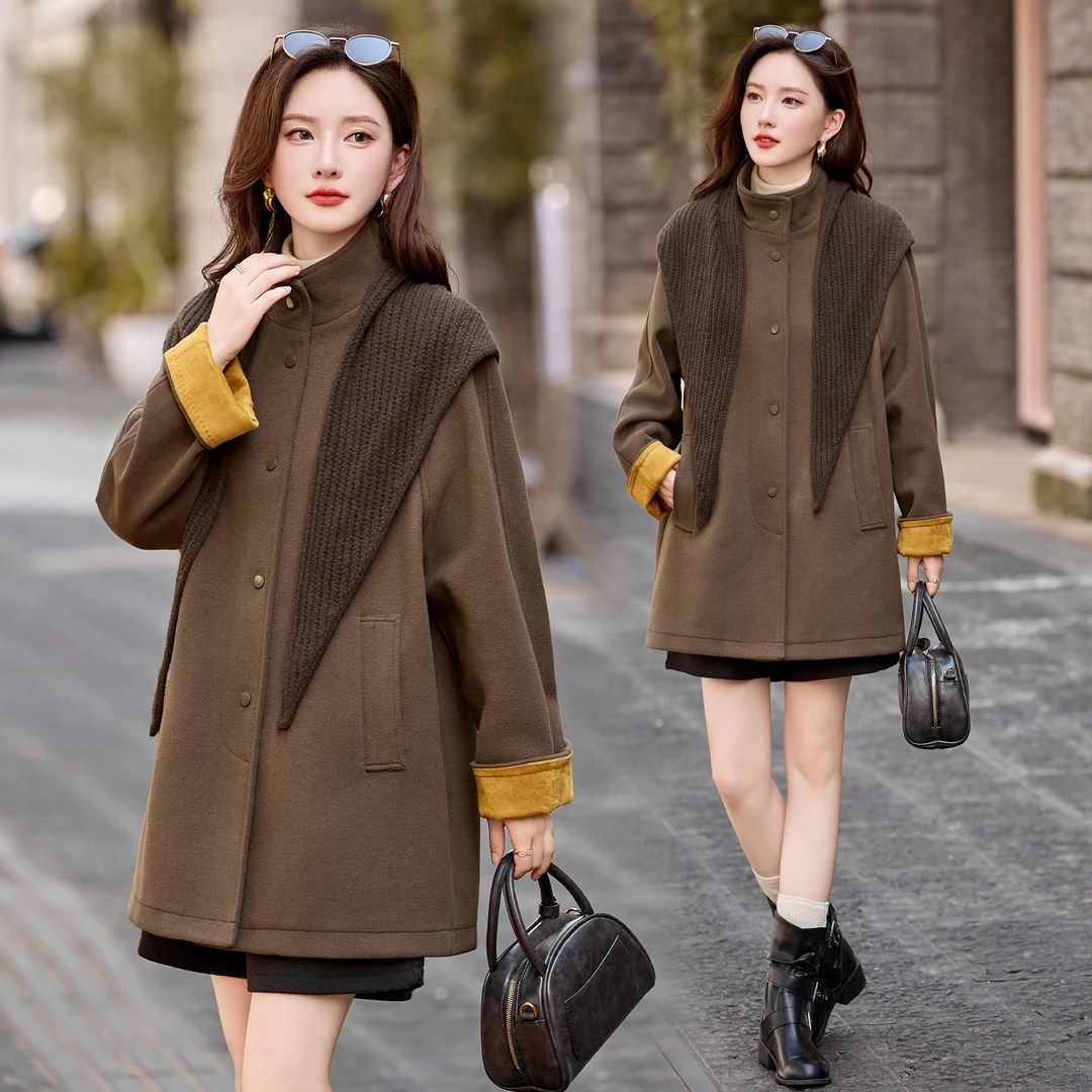 时尚中长款毛呢外套女搭配围巾2025年秋冬新款立领气质呢子上衣潮