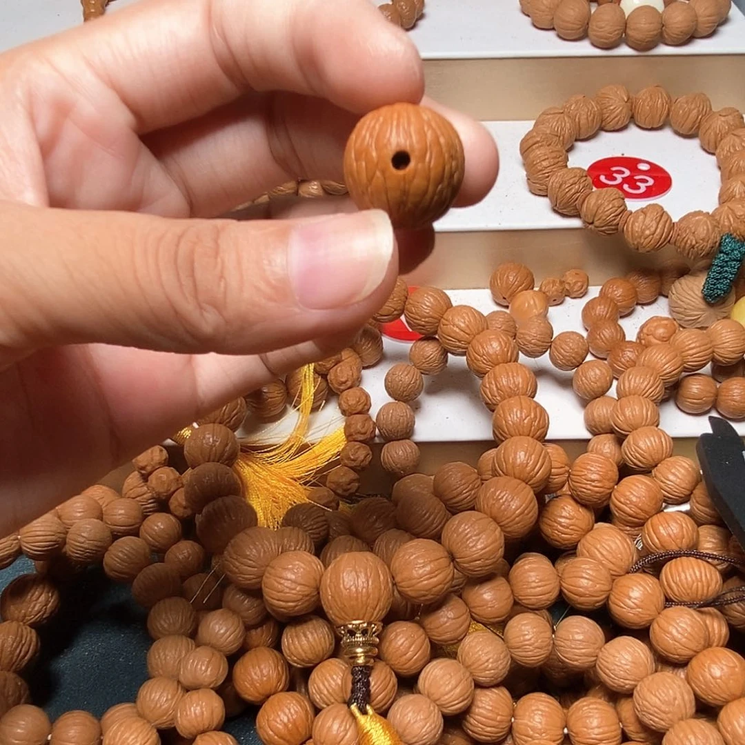 猴头核桃吊坠讽***.盆三通一颗