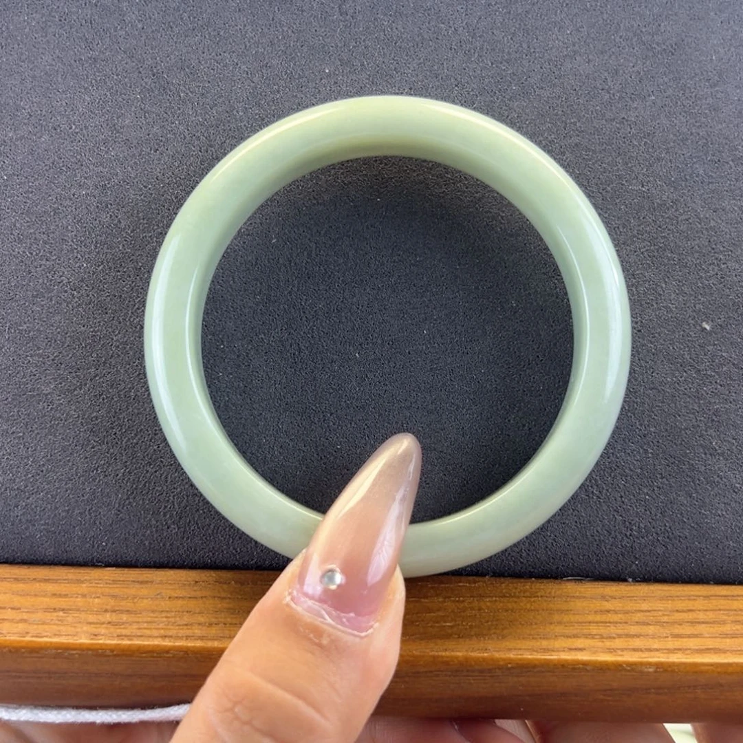 未镶嵌手镯蓝田玉（蛇纹石化大理石玉）勿*?