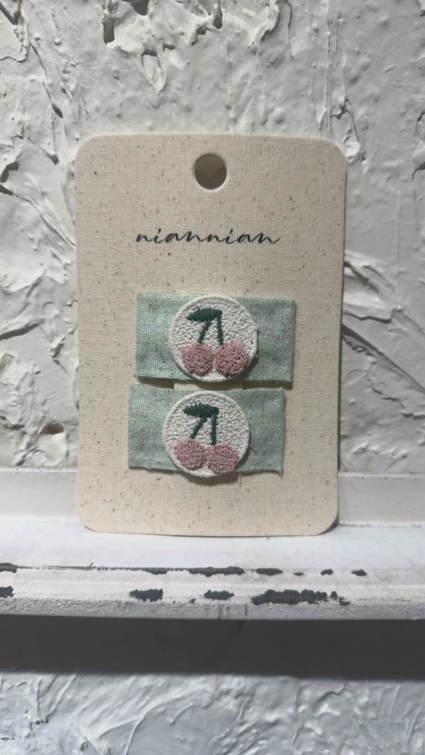 子田推荐-儿童贴布粉色樱桃拜拜夹