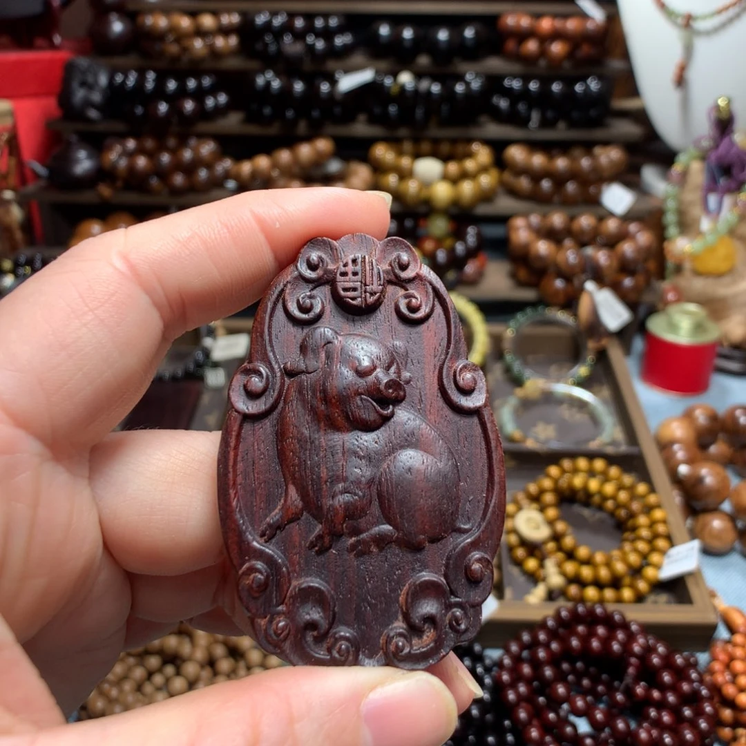 小叶紫檀猪牌脖挂