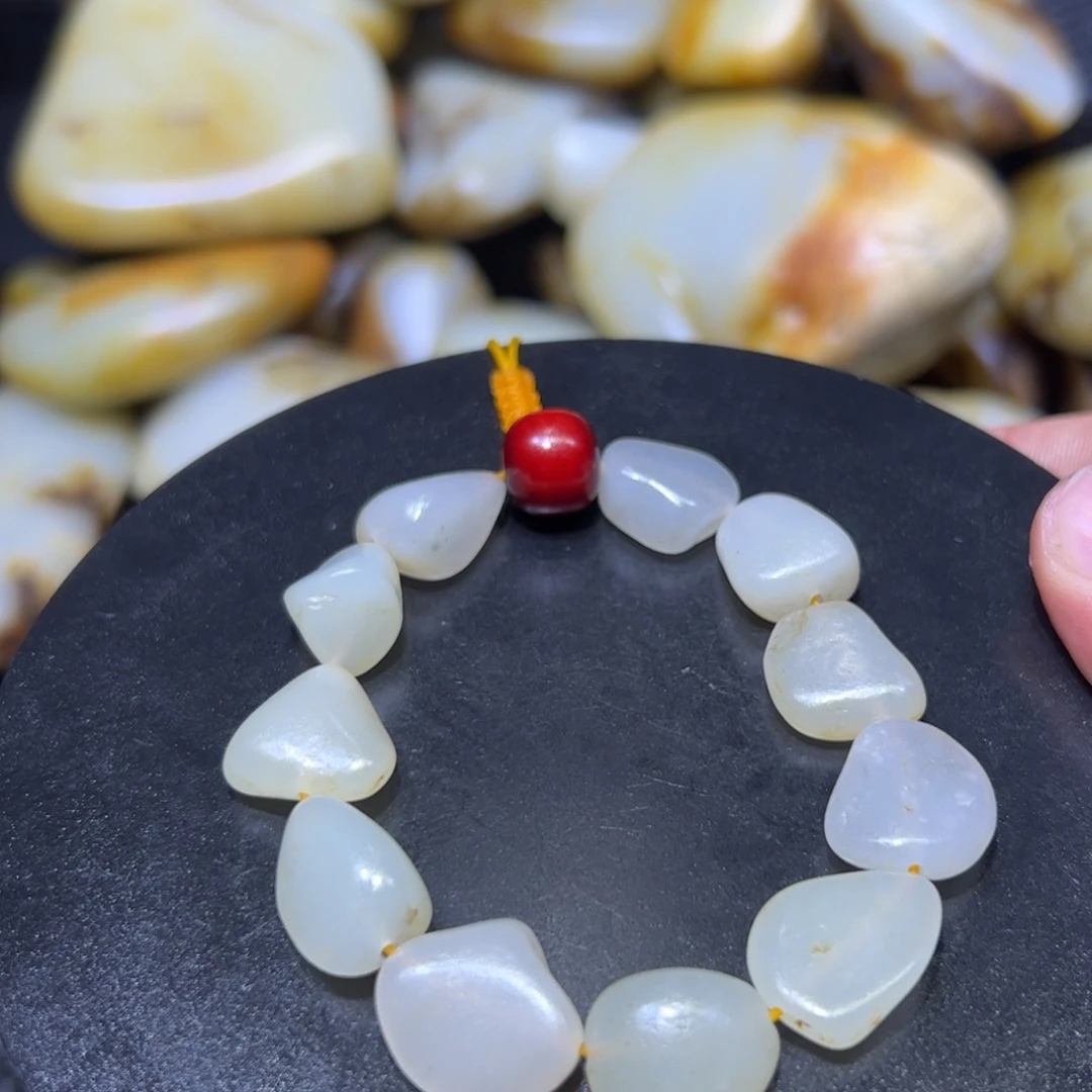 和田玉未镶嵌颈饰31