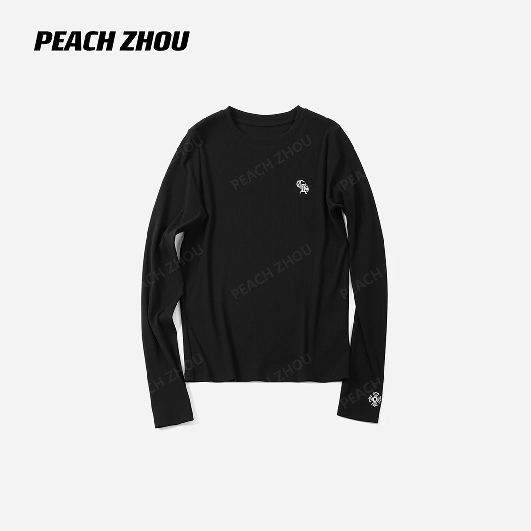 『PEACHZHOU』天丝混纺坑条梵文刺绣弹力正肩合身休闲圆领长袖T恤