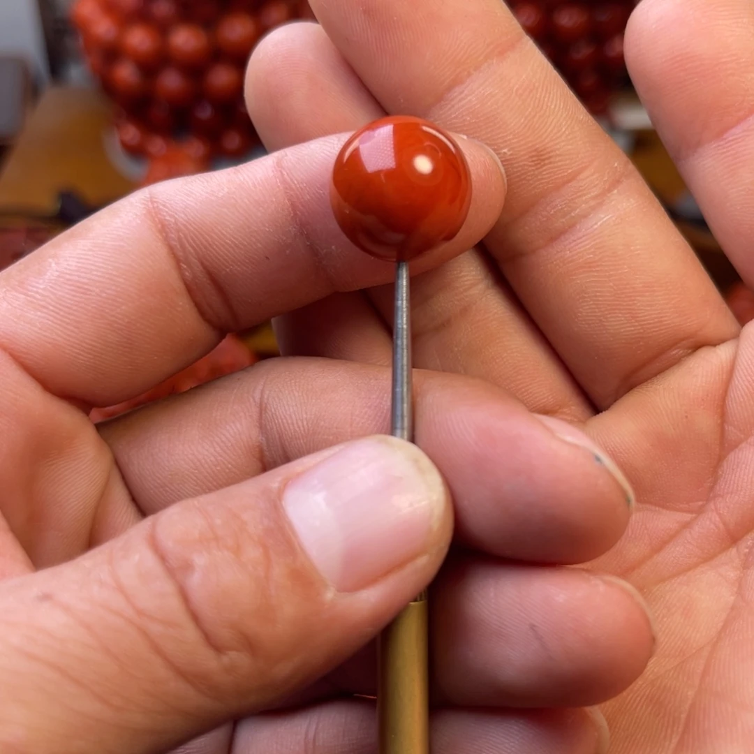 南红玛瑙未镶嵌川料精工圆珠卡16mm