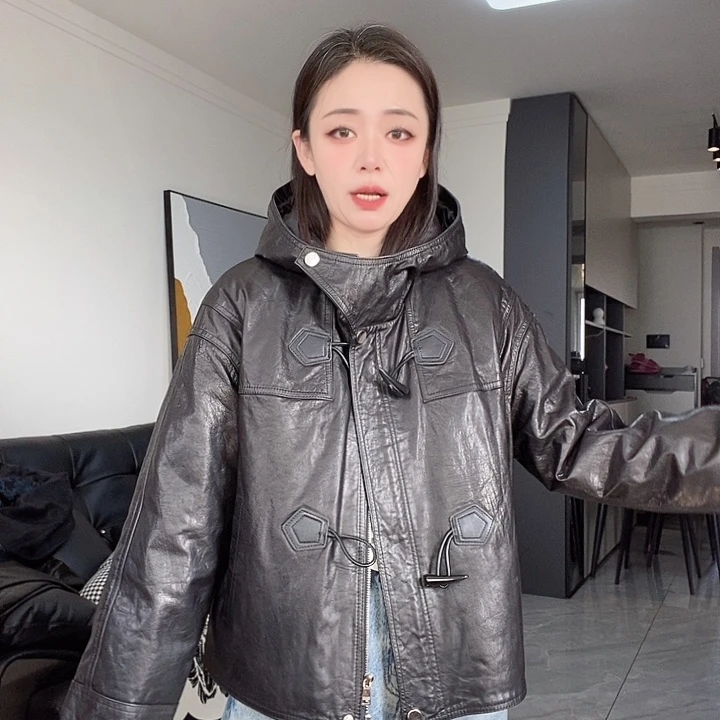 牛皮羽绒服油蜡皮M120，L130拍下备注尺码