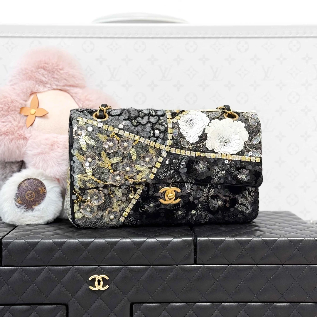 99新 Chanel/香奈儿 25A高级手工坊刺绣钉珠亮片山茶花cf链条包