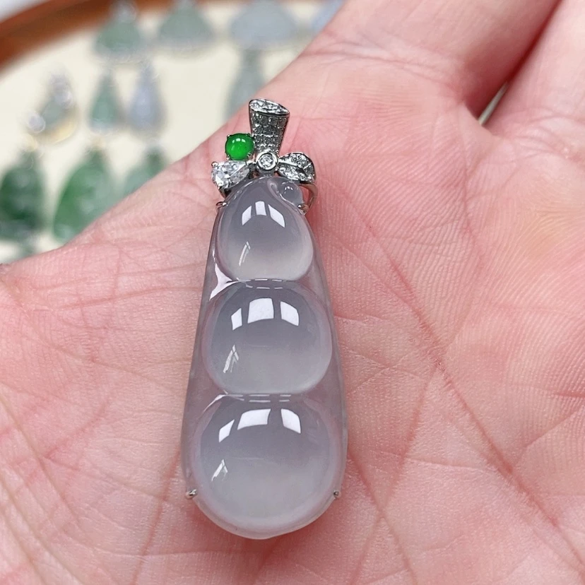 【闪购商品】翡翠吊坠(不含链)18K金镶嵌