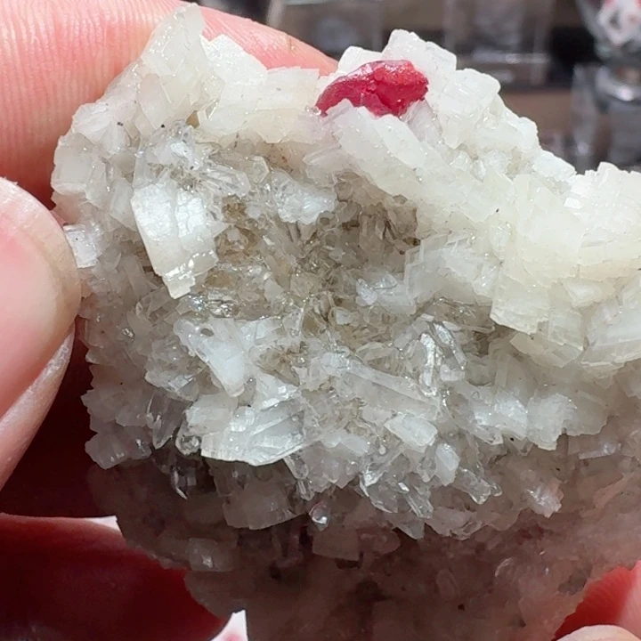 天然辰砂朱砂原，