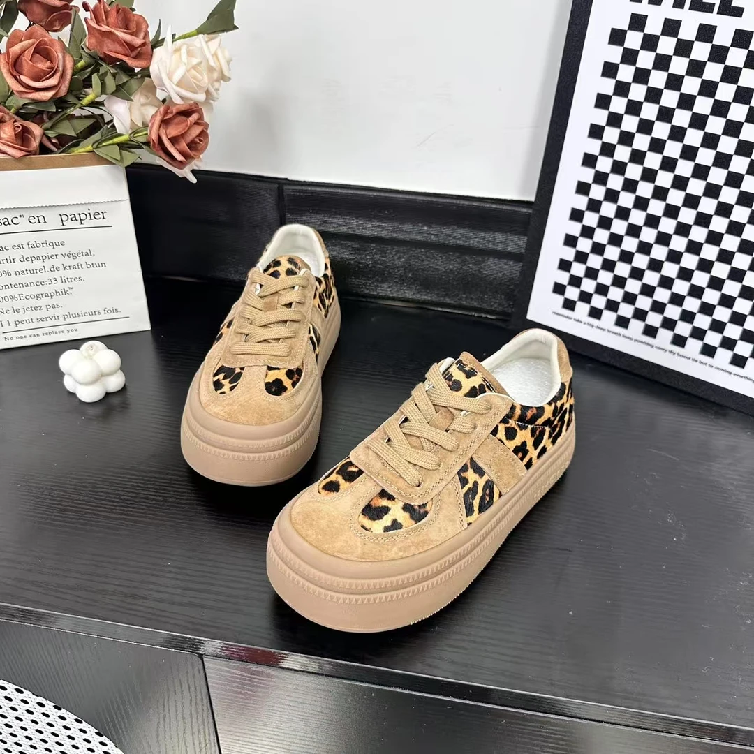 春季新款时尚休闲女鞋潮流豹纹德训鞋ins潮鞋舒适冷粘工艺1626-2