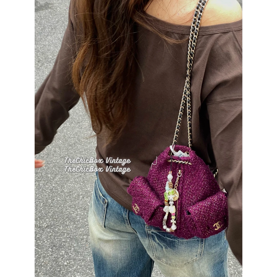 95新 Chanel/香奈儿 只盒/Chanel紫色粗花呢mini小青蛙双肩包