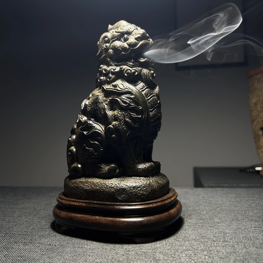 阴沉楠木狻猊香炉摆件香炉