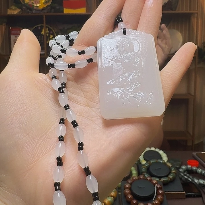 蛇纹石玉手串未镶嵌