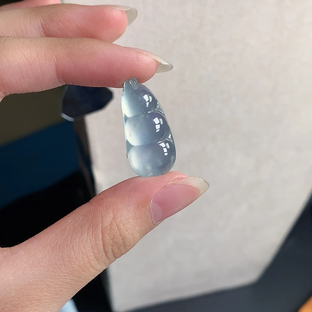 翡翠裸石缅甸天然A货翡翠冰种豆