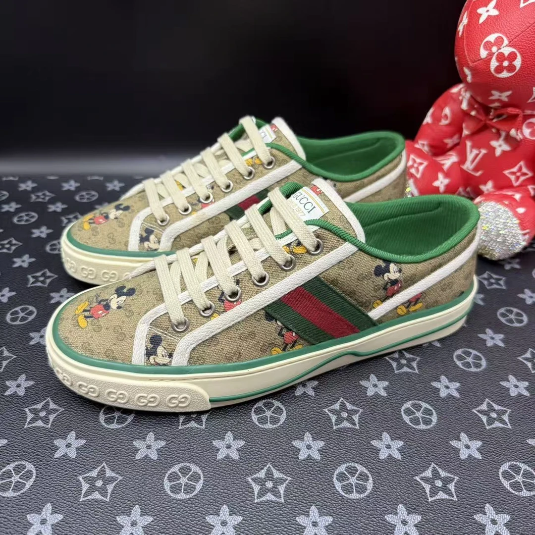 95新 GUCCI/古驰 男士米奇印花帆布1977板鞋42欧