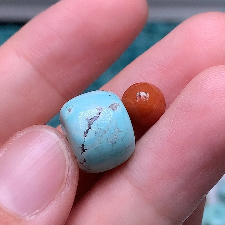 甜***柚南红玛瑙未镶嵌珠宝奇石