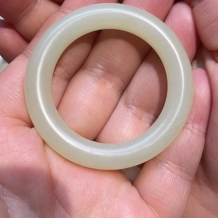 未镶嵌和田玉车挂