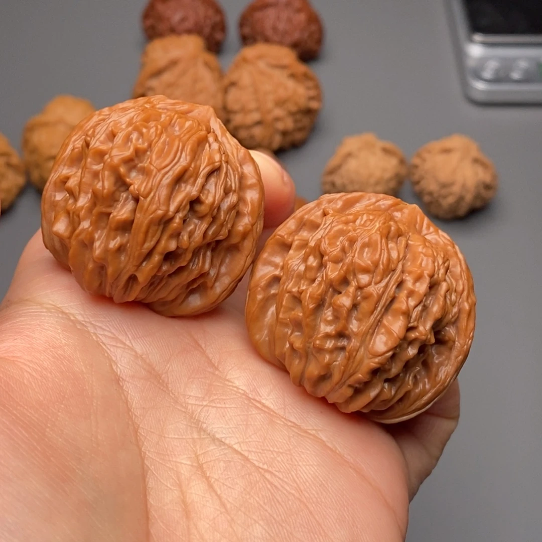 文玩核桃把件43尺四座楼