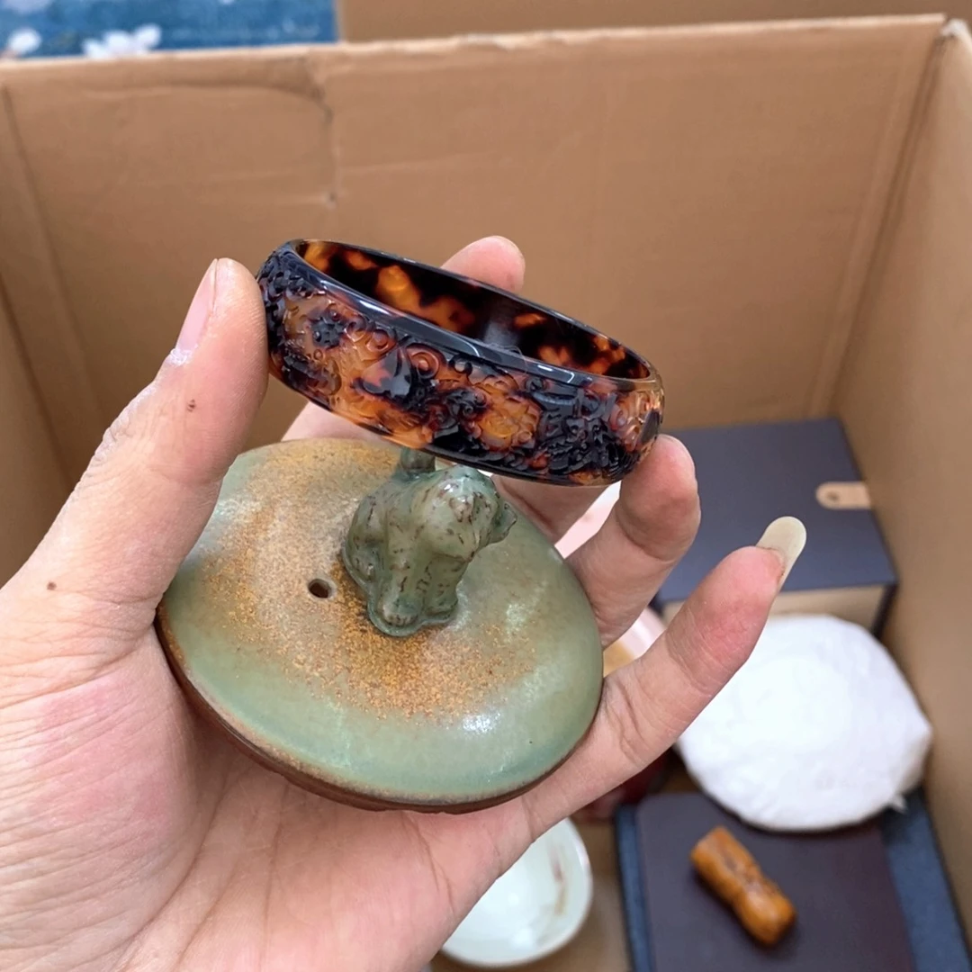 瓷片哈哈哈哈哈哈哈